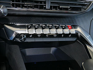 Peugeot 5008 Allure PT130 11 navigation