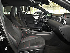 Mercedes-Benz CLA 250 SB 4M AMG Sport Premium 3 navigation