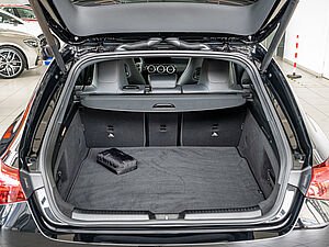 Mercedes-Benz CLA 200 SB AMG Sport Premium 29 navigation