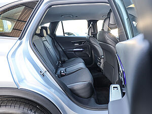 Mercedes-Benz GLC 300 e 4M Avantgarde Advanced Plus 4 navigation