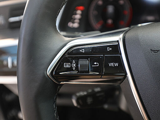 Audi A6 Avant S line 40 TDI quattro S tronic 22