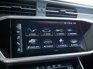 Audi RS6 Avant 4.0 TFSI quattro AHK Matrix HUD Luf 15 navigation