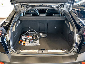 Peugeot 408 GT HYBRID 225 e-EAT8 19 navigation
