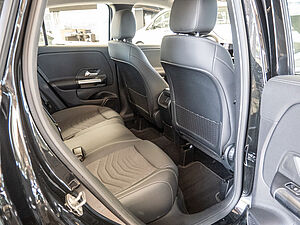 Mercedes-Benz GLA 180 Progressive Advanced 4 navigation