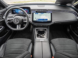 Mercedes-Benz E 300 e T AMG Sport Advanced Plus 8 navigation