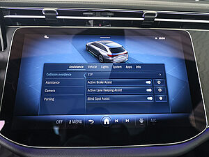 Mercedes-Benz E 450 d 4M T Avantgarde Advanced Plus 14 navigation
