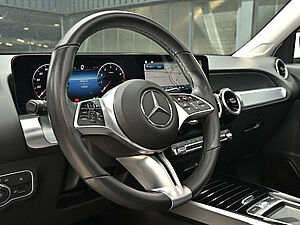 Mercedes-Benz GLB 220 4M Progressive Advanced 28 navigation