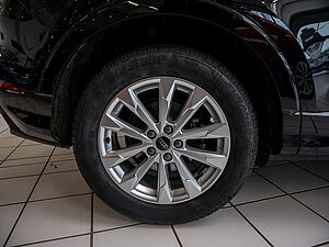 Audi Q3 S line 35 TDI quattro S tronic 5 navigation