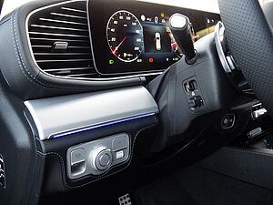 Mercedes-Benz GLE 450 4M AMG Line 31 navigation