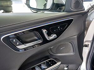 Mercedes-Benz C 200 T AMG Sport Premium 22 navigation