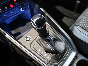 Audi A1 Sportback S line 25 TFSI 14 navigation