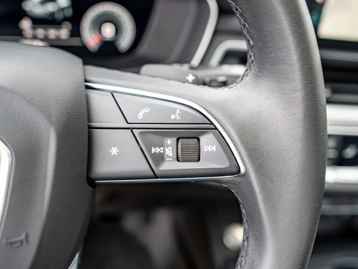  A4 Avant advanced 40 TDI Abstandstemp. Navi K 17
