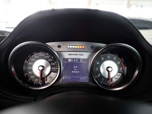 Mercedes-Benz SLS AMG Flügeltürer schwarz/schwarz Xenon Nav 22 navigation