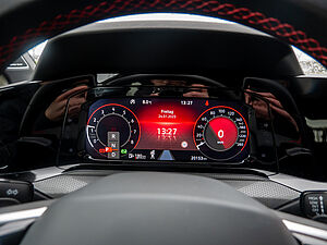 Volkswagen Golf VIII GTI Clubsport 2.0 TSI DSG 16 navigation
