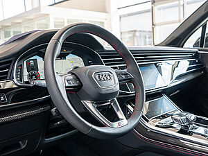 Audi Q7 S line Competition plus 50 TDI quattro 20 navigation