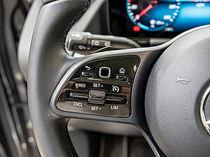 Mercedes-Benz GLA 250 e Style 15 navigation