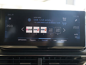 Peugeot 5008 Allure BlueHDi 130EAT8 AHK 10 navigation