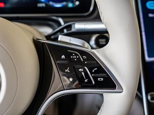 Mercedes-Benz EQS 350 Electric Art ohne Zul! PANO BURMESTER 18 navigation