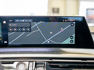 Peugeot 5008 GT HYBRID 136 e-DSC6 10 navigation