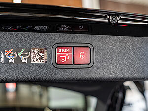 Mercedes-Benz E 450 d T 4M AMG Line Premium Plus 28 navigation