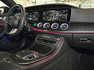 Mercedes-Benz E 200 Coupé AMG Line 8 navigation