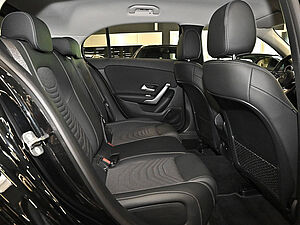 Mercedes-Benz A 250 e Progressive Advanced 5 navigation