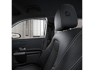 Mercedes-Benz GLA 180 Progressive Advanced Plus 17 navigation