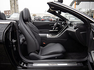 Mercedes-Benz CLE 180 Cabrio 2 navigation