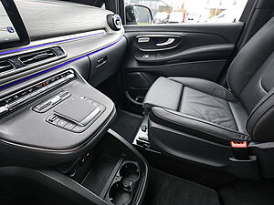 Mercedes-Benz V 300 d AVANTGARDE Extralang 15 navigation