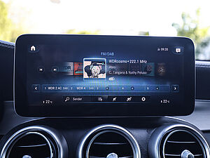 Mercedes-Benz GLC 300 de 4M 11 navigation