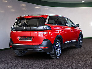Peugeot 5008 Allure BlueHDi 130EAT8 AHK 3 navigation