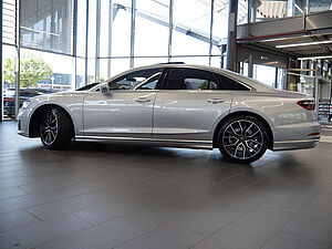 Audi A8 60 TFSI quattro 6 navigation