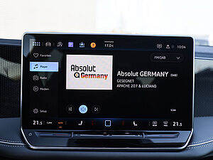 Volkswagen Passat Variant Business 1,5 l eTSI DSG 11 navigation