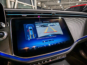 Mercedes-Benz E 300 T de 4M AMG Line 13 navigation