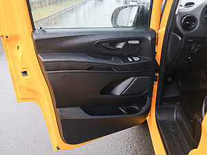 Mercedes-Benz Vito Mixto 119CDI 4x4 28 navigation