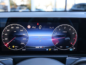 Mercedes-Benz GLB 200 AMG Line 18 navigation