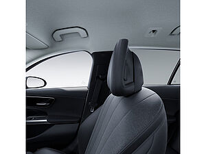 Mercedes-Benz E 200 T Avantgarde Advanced 17 navigation