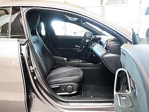Mercedes-Benz CLA 200 SB AMG Sport Edition 2 navigation