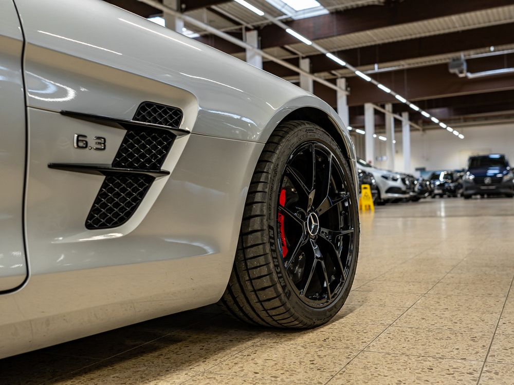 Mercedes-Benz SLS AMG GT Roadster maximum Carbon Xenon Navi 8
