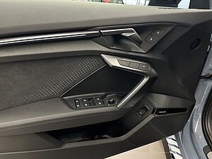 Audi RS3 Sportback S tronic 9 navigation