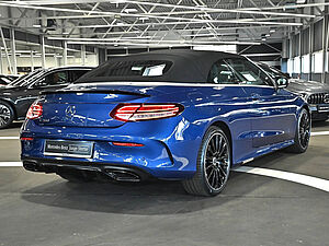 Mercedes-Benz C 200 Cabrio AMG Line 33 navigation