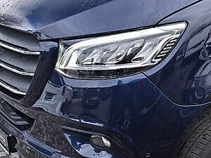 Mercedes-Benz Sprinter Kasten 319 CDI 4x4 31 navigation