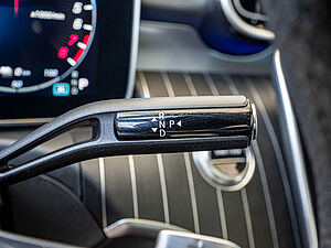 Mercedes-Benz C 300 e T AMG Sport 17 navigation