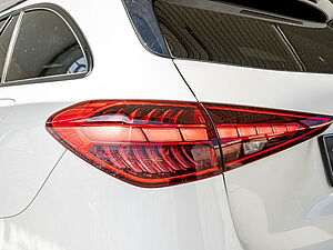 Mercedes-Benz C 300 e T AMG Sport 29 navigation