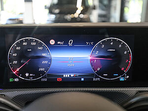 Mercedes-Benz CLA 200 SB AMG Sport Edition 18 navigation