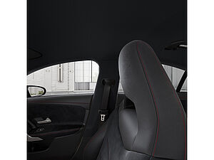 Mercedes-Benz CLA 200 Coupé AMG Sport Edition 17 navigation