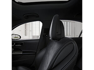 Mercedes-Benz C 300 4M AMG Sport Premium Plus 17 navigation