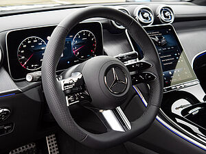 Mercedes-Benz GLC 200 4M AMG Line 18 navigation