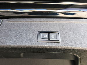 Audi A4 Avant advanced 35 TDI S tronic 33 navigation