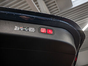 Mercedes-Benz C 220 C 220d T Edition AMG Line 22 navigation